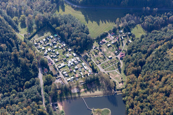 Vue aérienne de Camping du Fleckenstein à Lembach dans le département Bas Rhin, France
