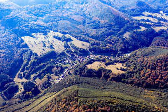 Vue oblique de Niedersteinbach dans le département Bas Rhin, France