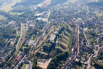 Bitche dans le département Moselle, France vu d'un drone