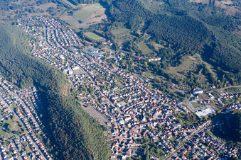 Vue d'oiseau de Dahn dans le département Rhénanie-Palatinat, Allemagne