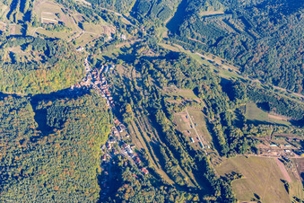 Vue aérienne de Oberschlettenbach dans le département Rhénanie-Palatinat, Allemagne