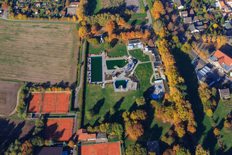 Vue aérienne de Parc aquatique Bellheim à Bellheim dans le département Rhénanie-Palatinat, Allemagne
