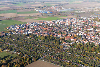 Vue oblique de Quartier Sandhofen in Mannheim dans le département Bade-Wurtemberg, Allemagne