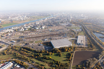 Vue aérienne de Nord à le quartier BASF in Ludwigshafen am Rhein dans le département Rhénanie-Palatinat, Allemagne