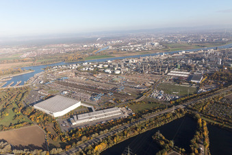 Vue oblique de Nord à le quartier BASF in Ludwigshafen am Rhein dans le département Rhénanie-Palatinat, Allemagne