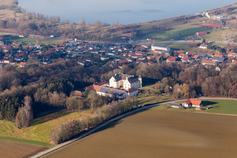 Vue aérienne de Zones riveraines du lac Rottauensee à le quartier Hinten in Postmünster dans le département Bavière, Allemagne