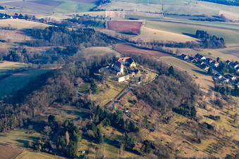 Vue aérienne de Château Reichelsheim à Reichelsheim dans le département Hesse, Allemagne