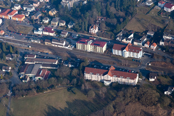 Vue aérienne de Gare ferroviaire à Bad König dans le département Hesse, Allemagne