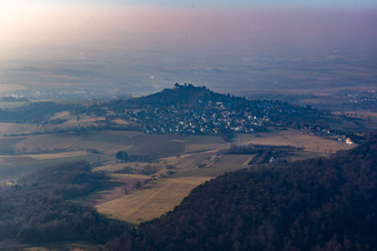 Vue aérienne de Du sud-est à le quartier Hering in Otzberg dans le département Hesse, Allemagne