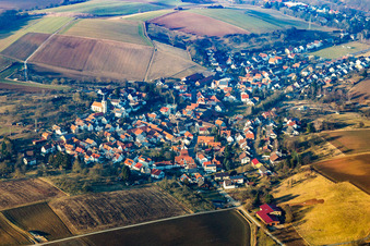 Vue aérienne de Village - Vue à le quartier Wiebelsbach in Groß-Umstadt dans le département Hesse, Allemagne