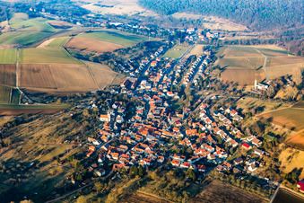 Photographie aérienne de Village - Vue à le quartier Wiebelsbach in Groß-Umstadt dans le département Hesse, Allemagne
