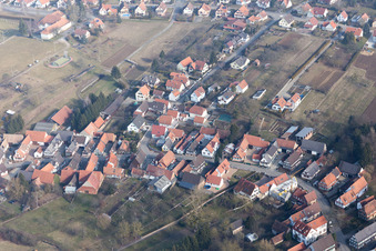 Enregistrement par drone de Seebach dans le département Bas Rhin, France