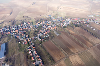 Siegen dans le département Bas Rhin, France du point de vue du drone