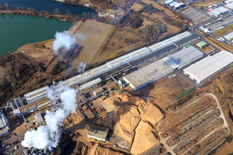 Zone industrielle Konrad-Nolte-Straße outre-Rhin avec Rheinspan GmbH & Co. KG à Germersheim dans le département Rhénanie-Palatinat, Allemagne d'en haut