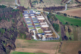Vue aérienne de Champ de tir à le quartier Obergrombach in Bruchsal dans le département Bade-Wurtemberg, Allemagne
