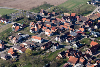 Vue oblique de Betschdorf dans le département Bas Rhin, France