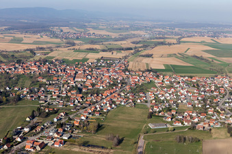 Vue aérienne de Surbourg dans le département Bas Rhin, France