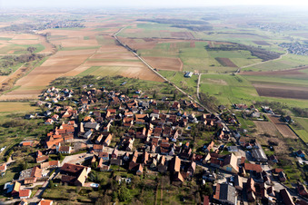 Enregistrement par drone de Ettendorf dans le département Bas Rhin, France