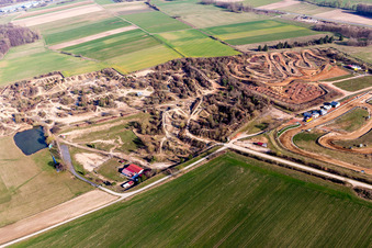 Vue aérienne de Parcours du circuit 4x4 - Parkour Club 4x4 Vallée de la Zorn - Alsace Off Road - Centre Tout Terrain Steinbourg à Steinbourg dans le département Bas Rhin, France