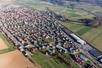 Hochfelden dans le département Bas Rhin, France vue d'en haut