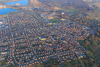 Photographie aérienne de Vue d'ensemble de la ville depuis le sud-ouest en face de Kaltenbachsee à Muggensturm dans le département Bade-Wurtemberg, Allemagne