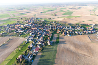 Oberlauterbach dans le département Bas Rhin, France vue du ciel