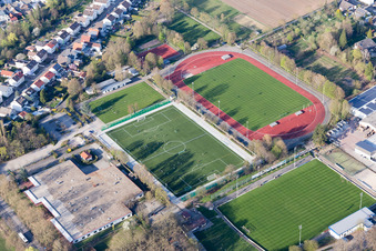 Vue d'oiseau de Herxheim bei Landau dans le département Rhénanie-Palatinat, Allemagne
