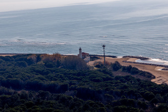 Vue aérienne de Lignano Riviera dans le département Frioul-Vénétie Julienne, Italie