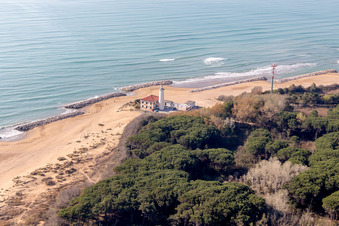 Photographie aérienne de Lignano Riviera dans le département Frioul-Vénétie Julienne, Italie