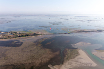 Enregistrement par drone de Caserma di Canal Muro dans le département Frioul-Vénétie Julienne, Italie