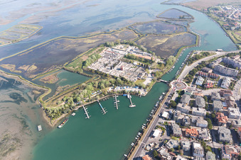 Grado dans le département Gorizia, Italie hors des airs