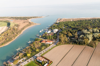 Vue oblique de Cortellazzo dans le département Vénétie, Italie