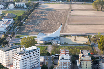 Vue aérienne de Jesolo dans le département Metropolitanstadt Venedig, Italie
