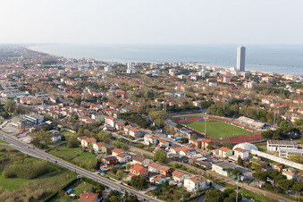 Case Lontani dans le département Émilie-Romagne, Italie d'en haut