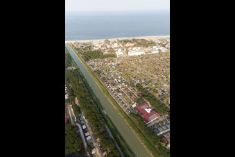 Zadina Pineta dans le département Émilie-Romagne, Italie d'en haut