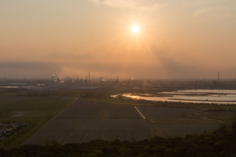 Vue oblique de Punta Marina dans le département Émilie-Romagne, Italie