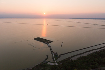 La Cascina dans le département Émilie-Romagne, Italie d'en haut