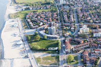 Vue aérienne de Lido delle Nazioni dans le département Émilie-Romagne, Italie
