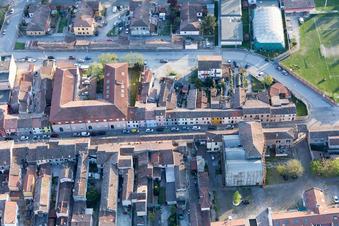 Comacchio dans le département Ferrara, Italie vue du ciel