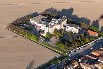 Image drone de Comacchio dans le département Ferrara, Italie