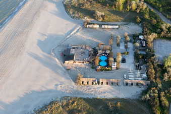 Lido di Spina dans le département Émilie-Romagne, Italie hors des airs