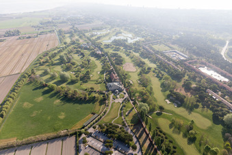 Vue aérienne de Casabianca dans le département Frioul-Vénétie Julienne, Italie
