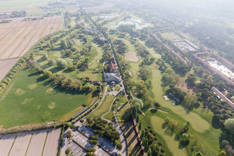 Vue aérienne de Casabianca dans le département Frioul-Vénétie Julienne, Italie