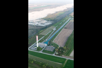 Vajont dans le département Pordenone, Italie hors des airs