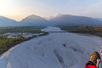 Vajont dans le département Pordenone, Italie vue d'en haut