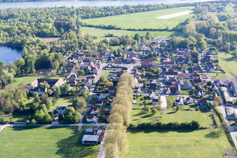 Vue d'oiseau de Fort-Louis dans le département Bas Rhin, France