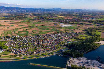 Vue aérienne de Motor Yacht Club Greffern eV à le quartier Greffern in Rheinmünster dans le département Bade-Wurtemberg, Allemagne