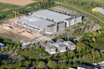Vue aérienne de Chantier de construction LUK de la zone industrielle de Bußmatten à Bühl dans le département Bade-Wurtemberg, Allemagne