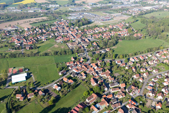 Vue oblique de Quartier Altenstadt in Wissembourg dans le département Bas Rhin, France