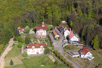 Vue aérienne de Chapelle de Marienbronn dans le quartier de Marienbronn à Lobsann dans le département Bas Rhin, France